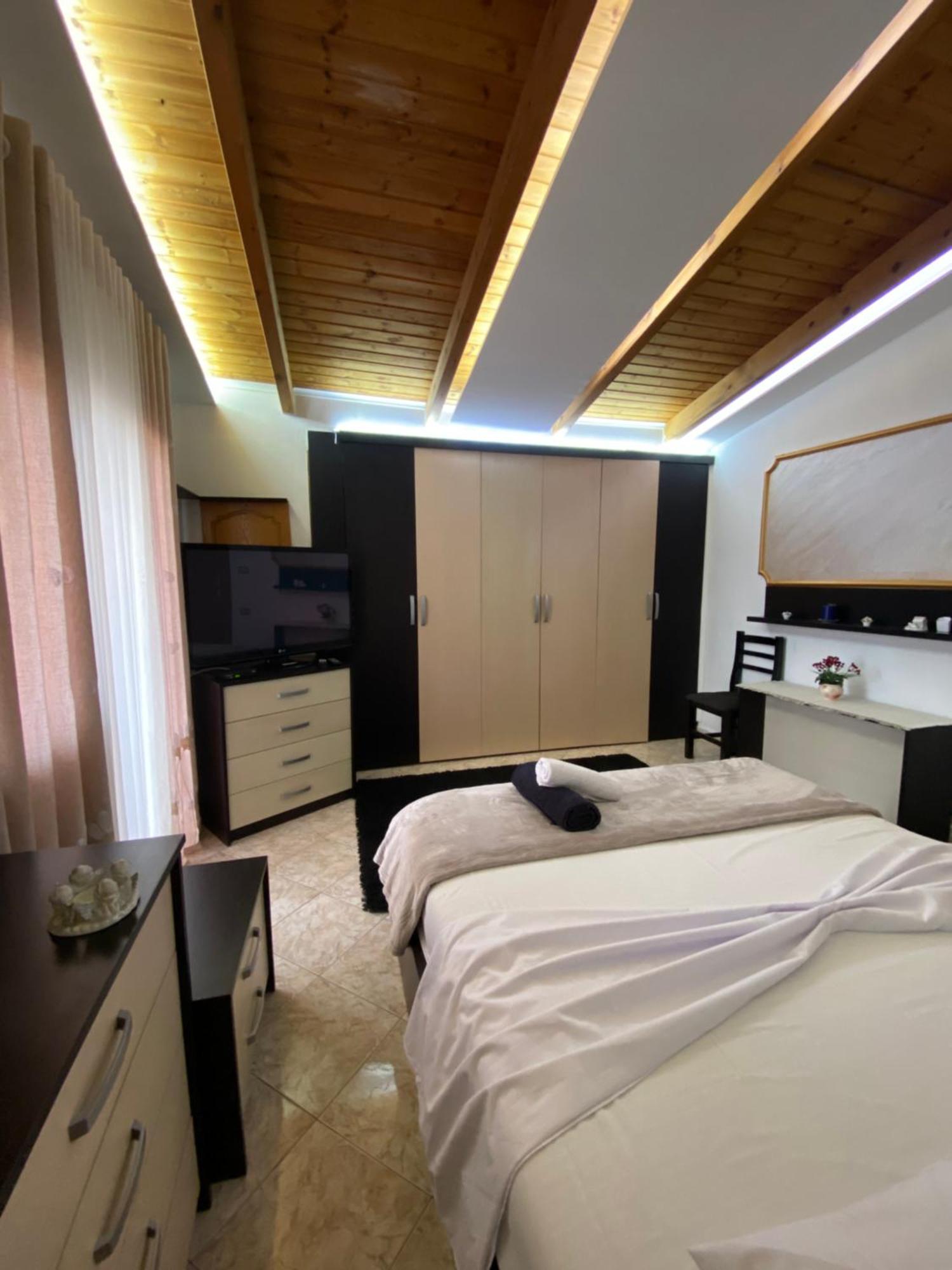 Apartament Katalea Gjirokastra