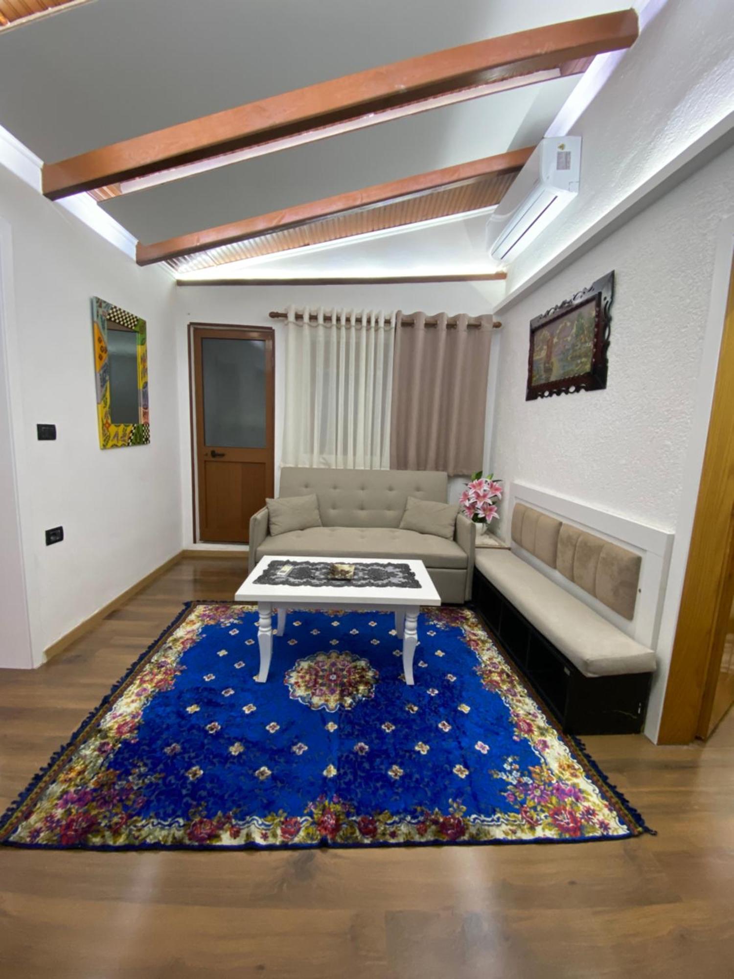 Apartament Katalea *