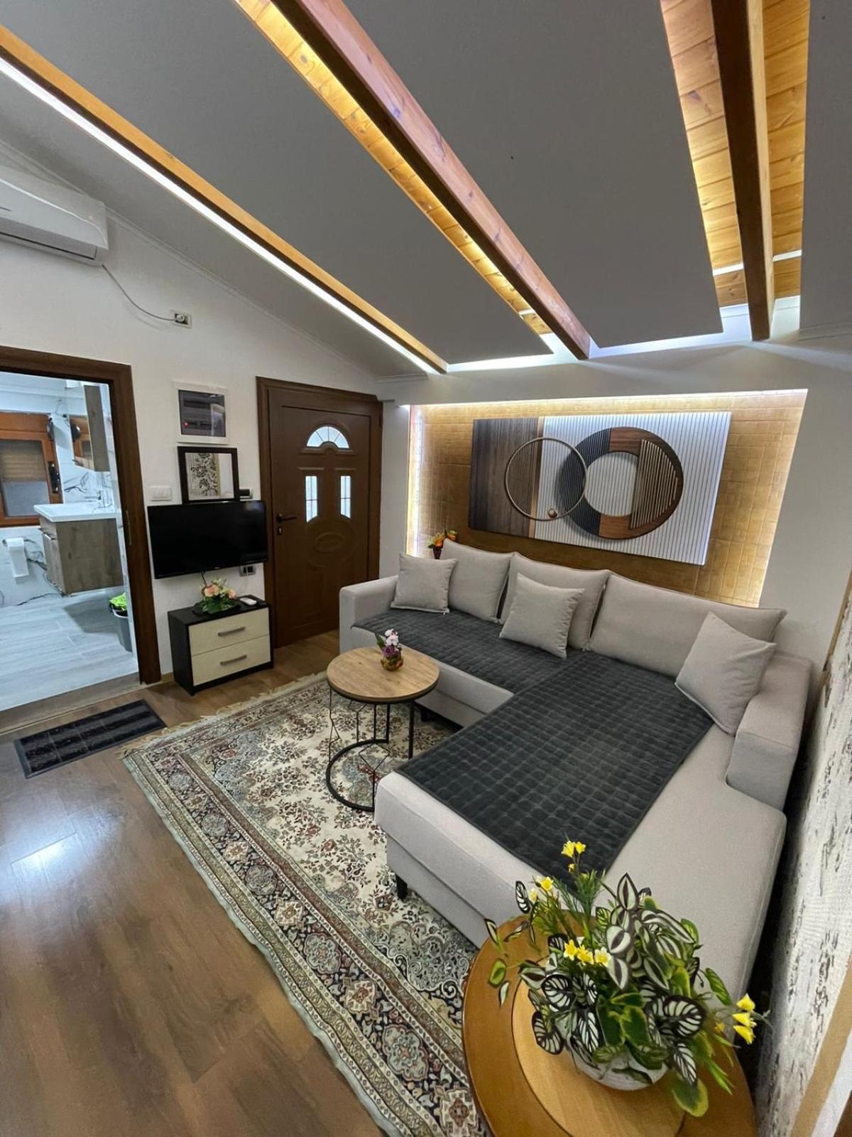 Apartament Katalea *