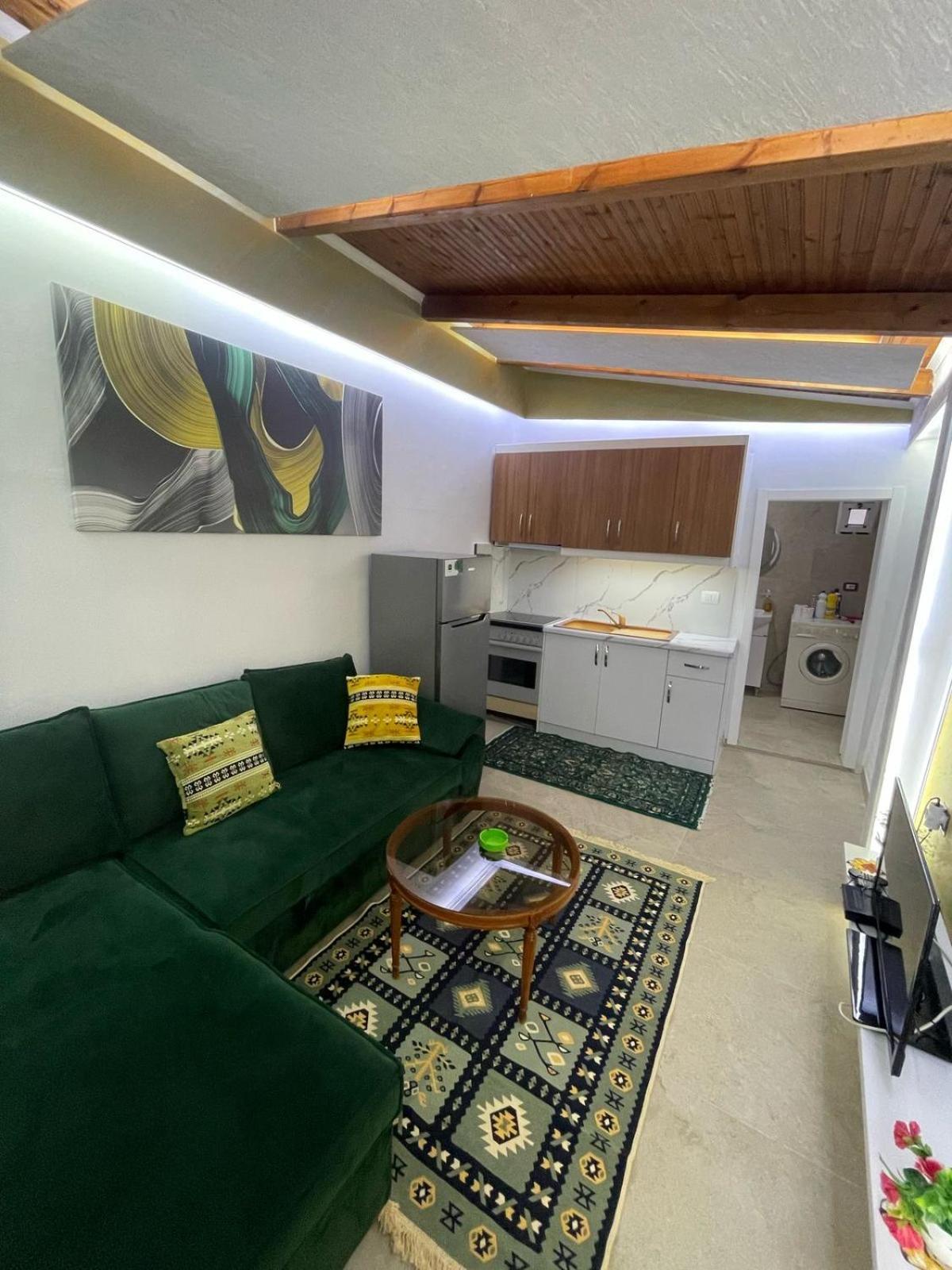 Apartament Katalea Gjirokastra